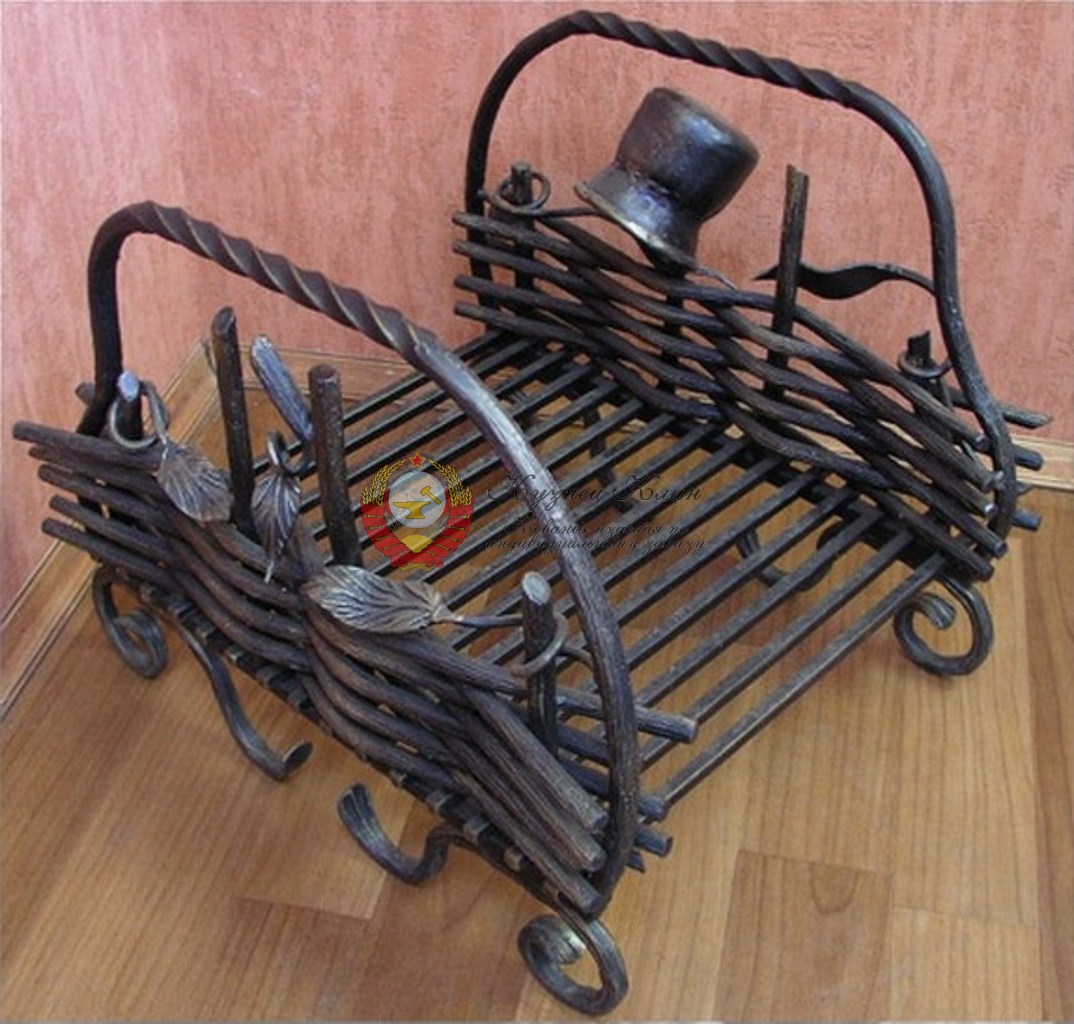Кованая дровница открытая с забором
