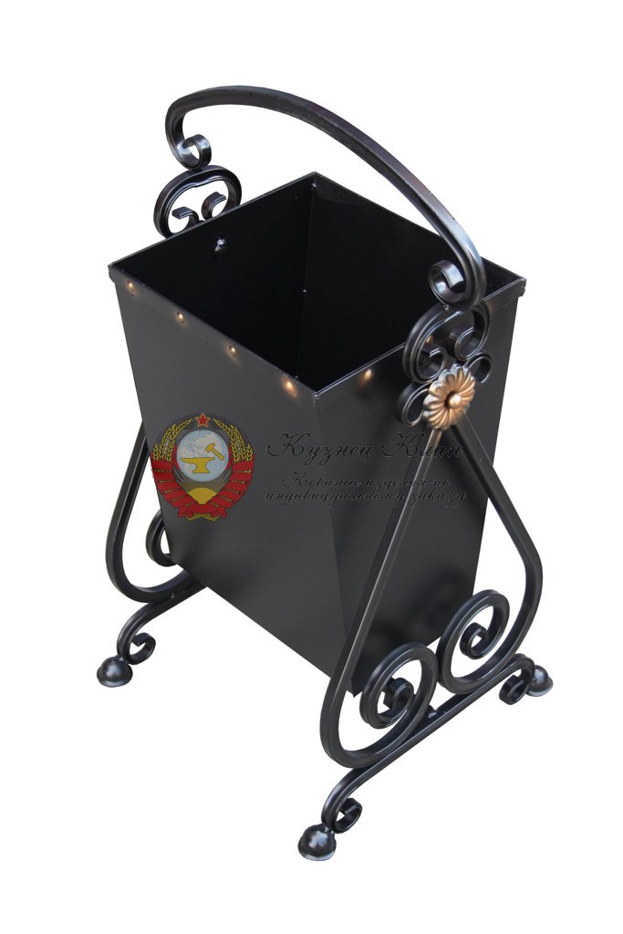 Урна кованая с ручкой