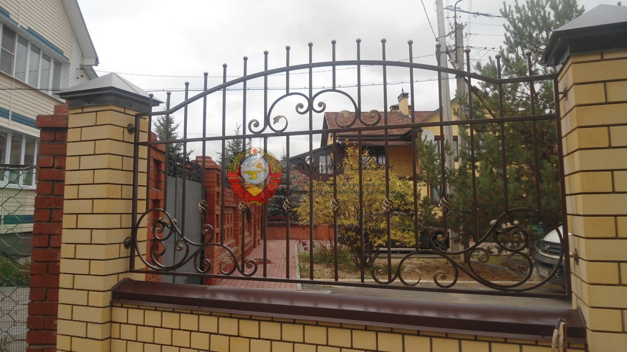 Кованая секция с шариками