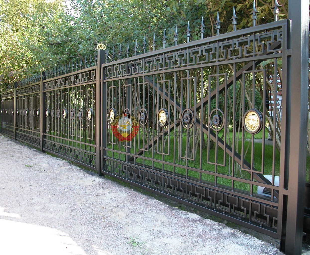 Кованый забор готика