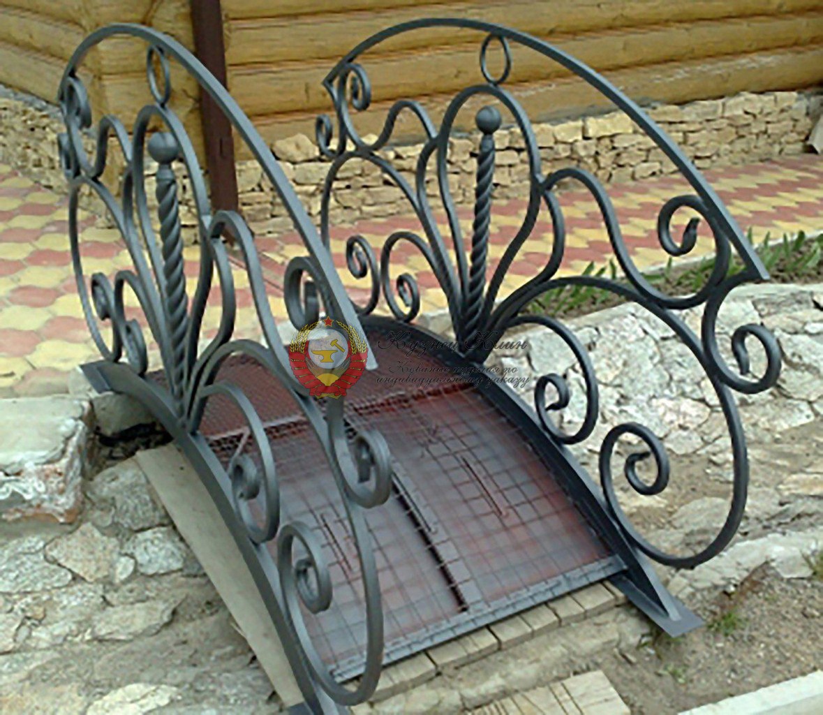 Кованый мостик под заливку бетоном