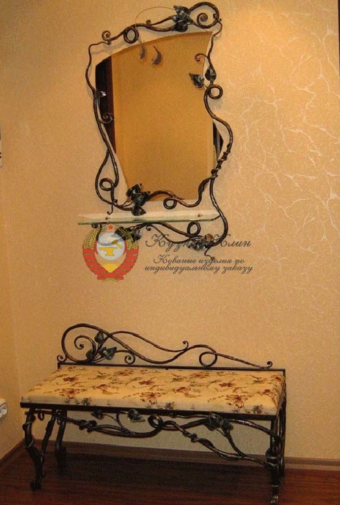 Зеркало кованое с обувницей