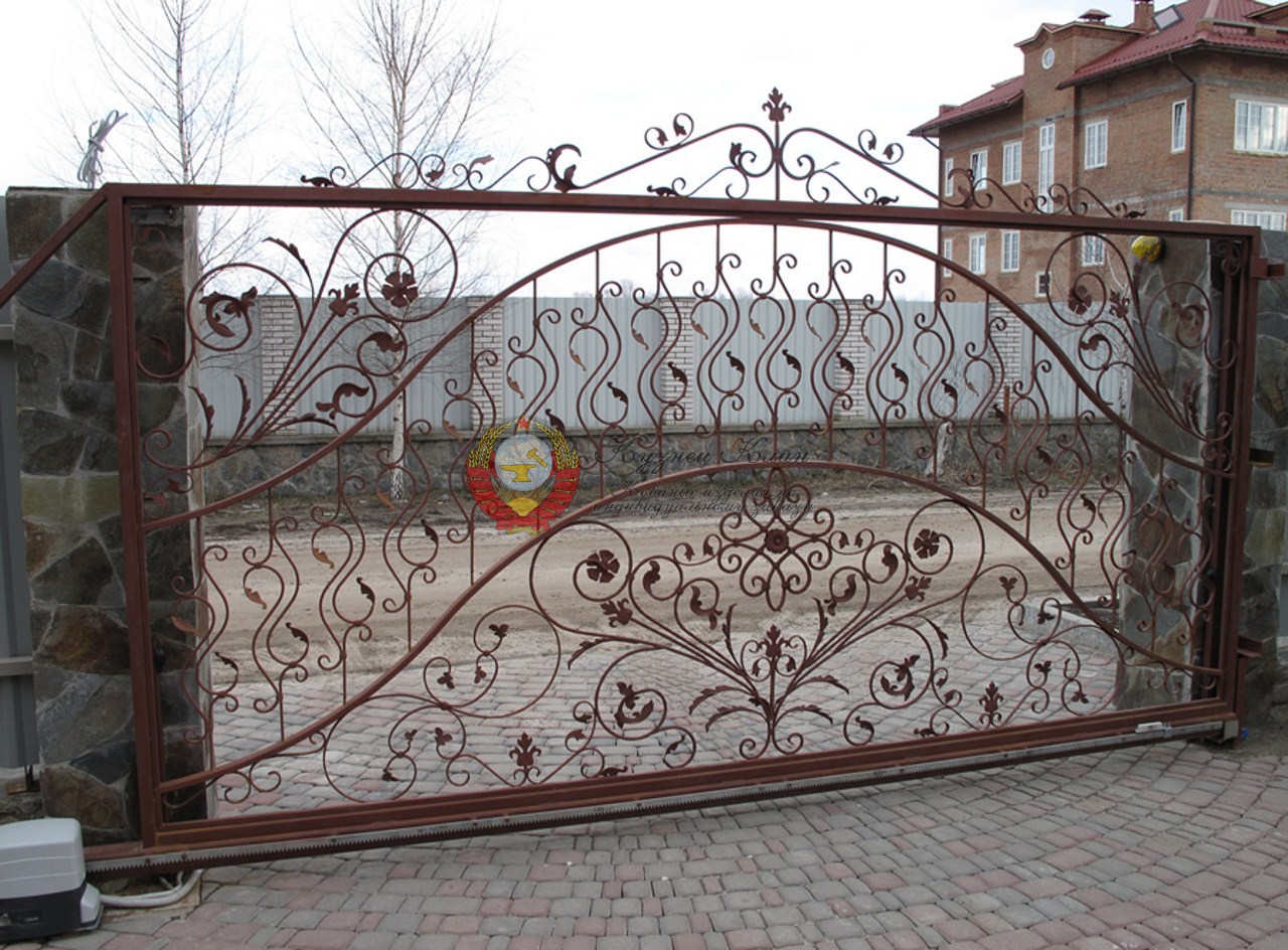 Ворота кованые откатные изящные
