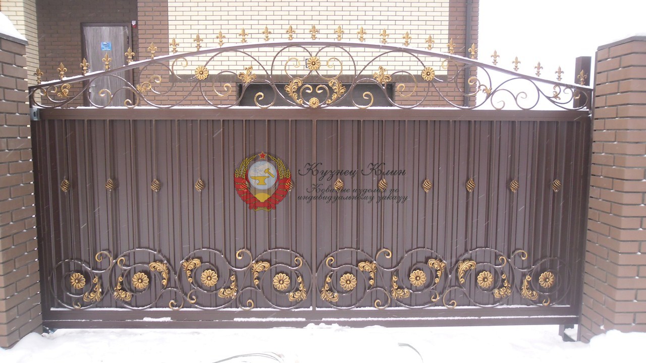 Откатные вортоа кованые с листочками