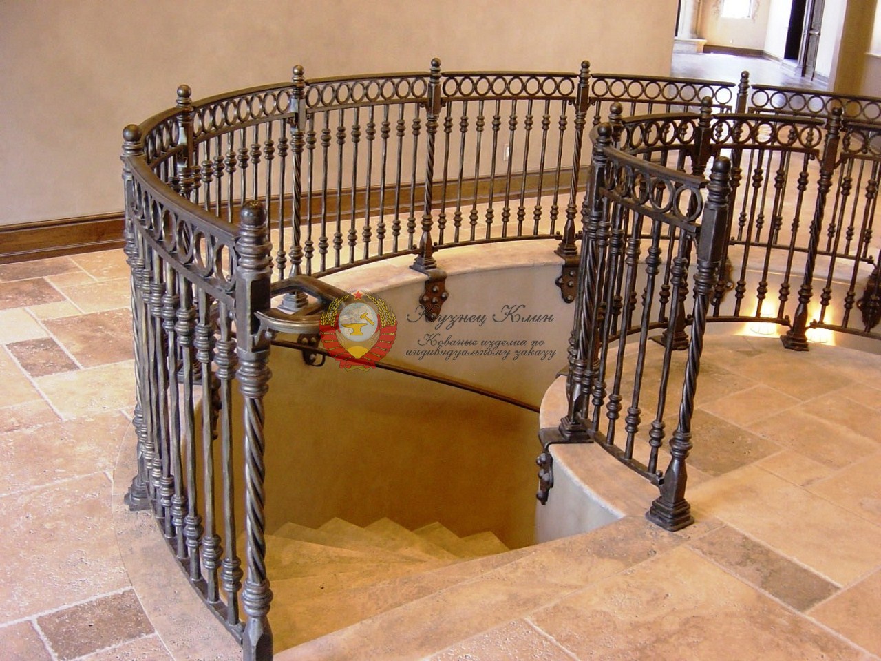 Дуговые кованые перила
