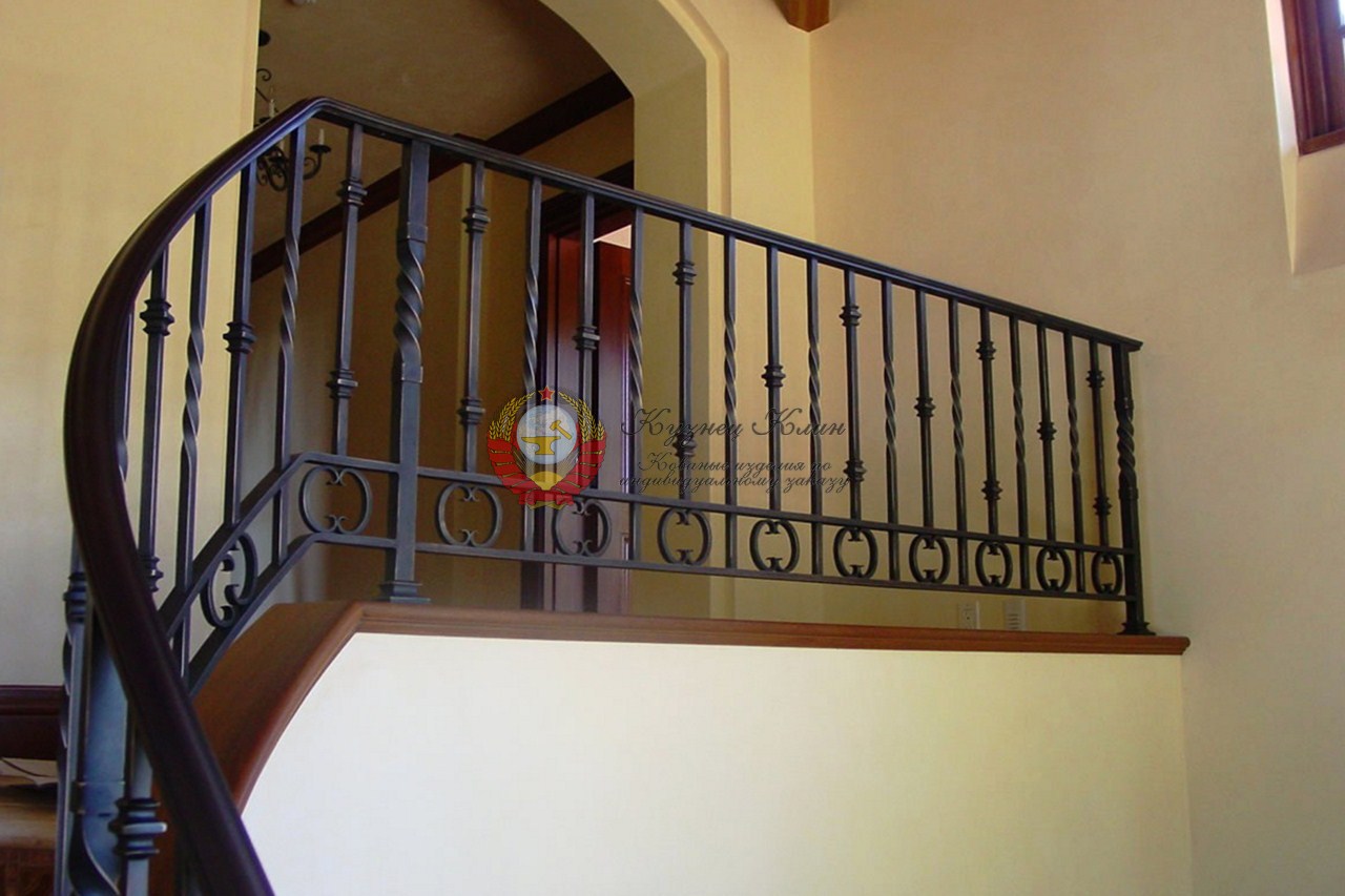 Ковные перила классические