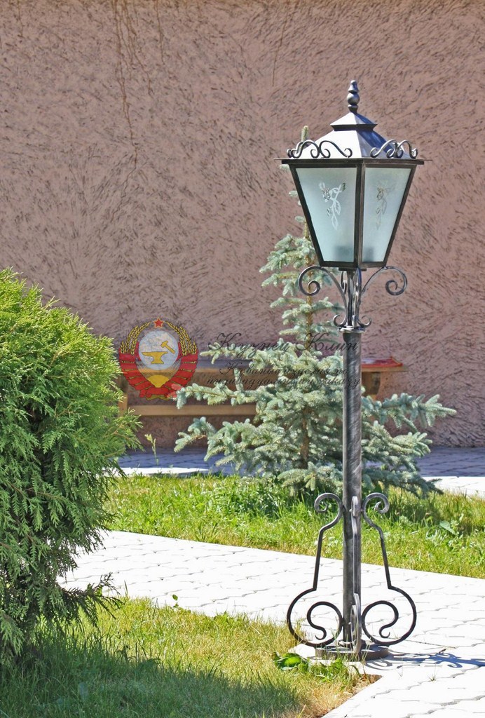 Садовое освещение с ковкой