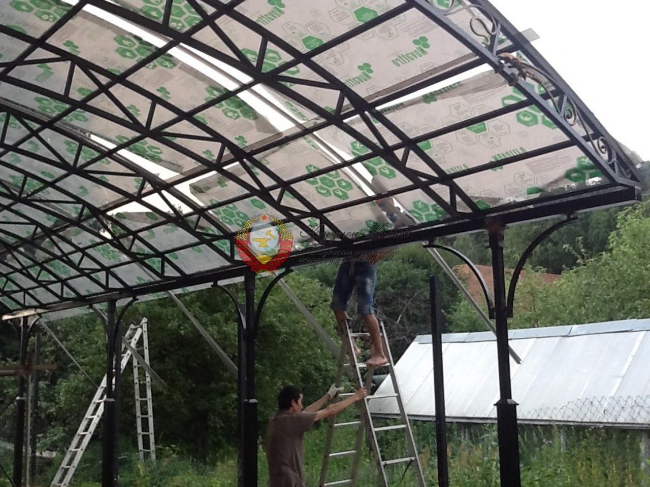 Арочный навес для авто