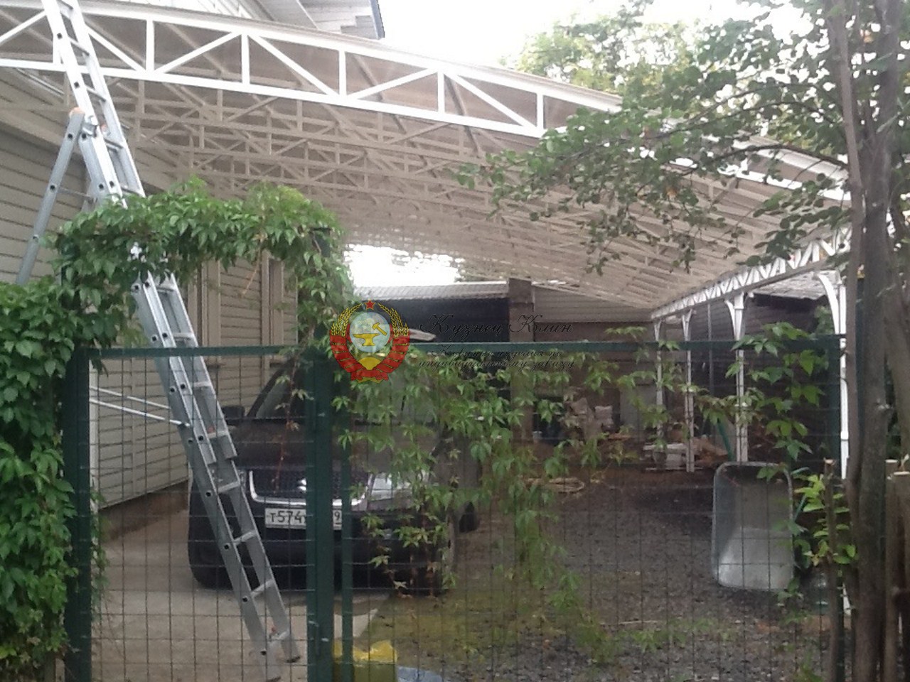 Навес для авто в порошковой окраске