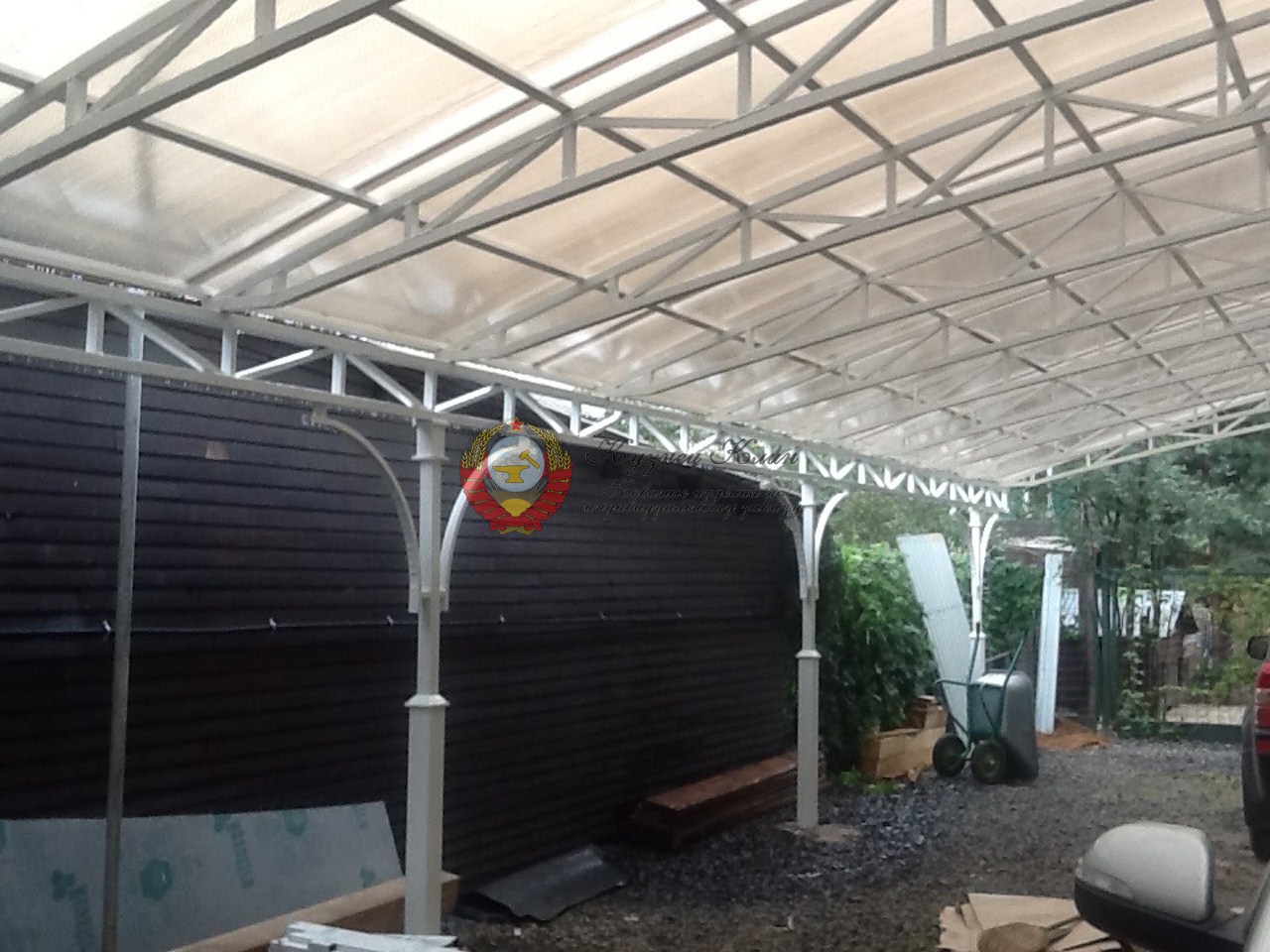 Навес для авто с боковой опорой