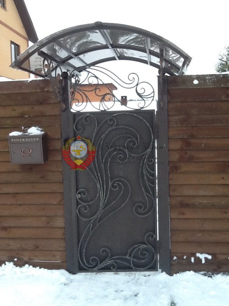 Кованая калитка в стиле модерн