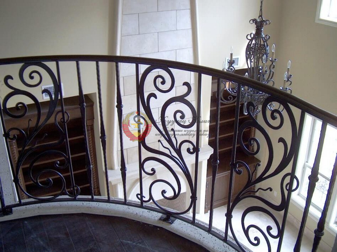 Кованое ограждение дуговое