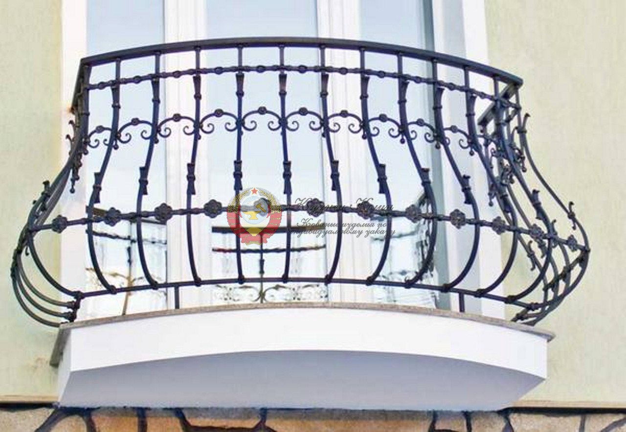 Кованый балкон