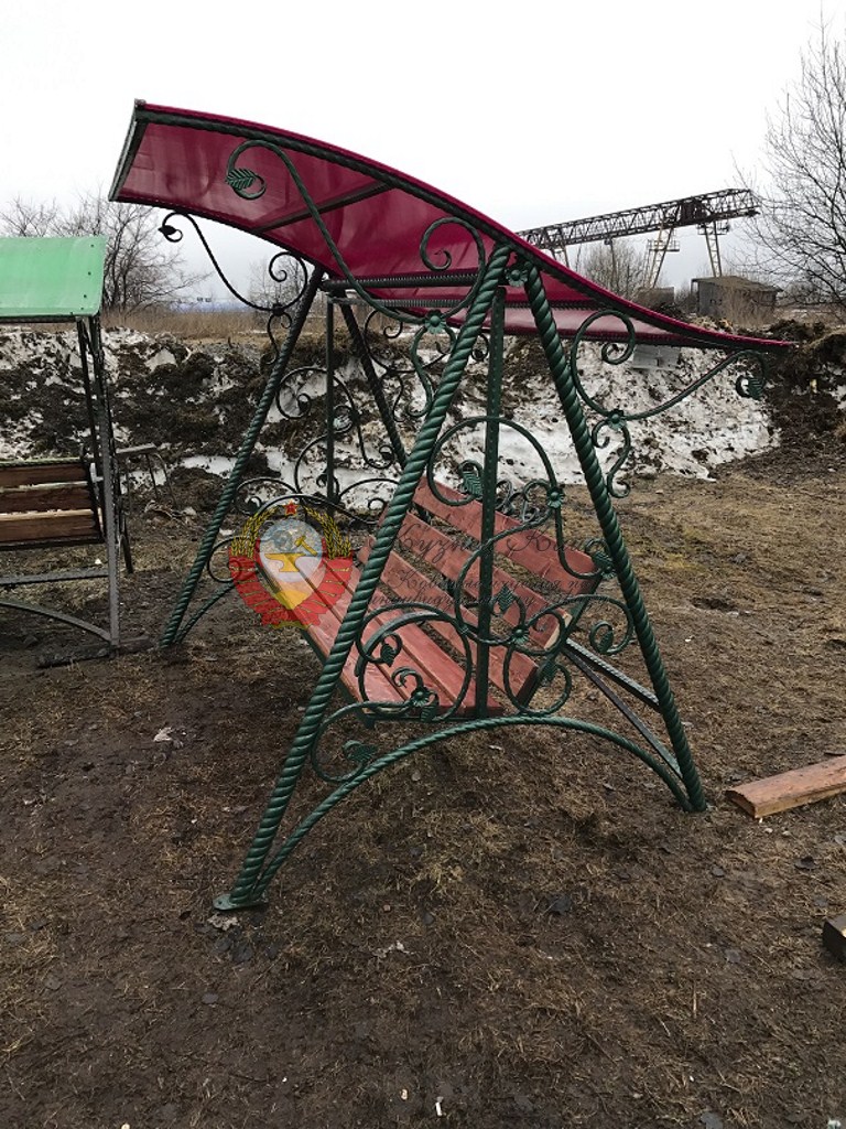 Качели кованые красивые от дизайнера