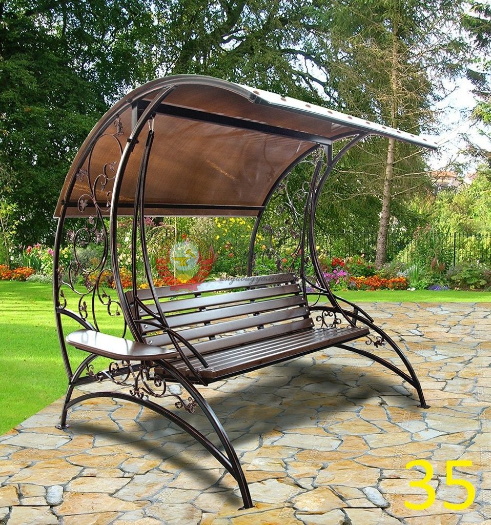 Кованые качели во двор