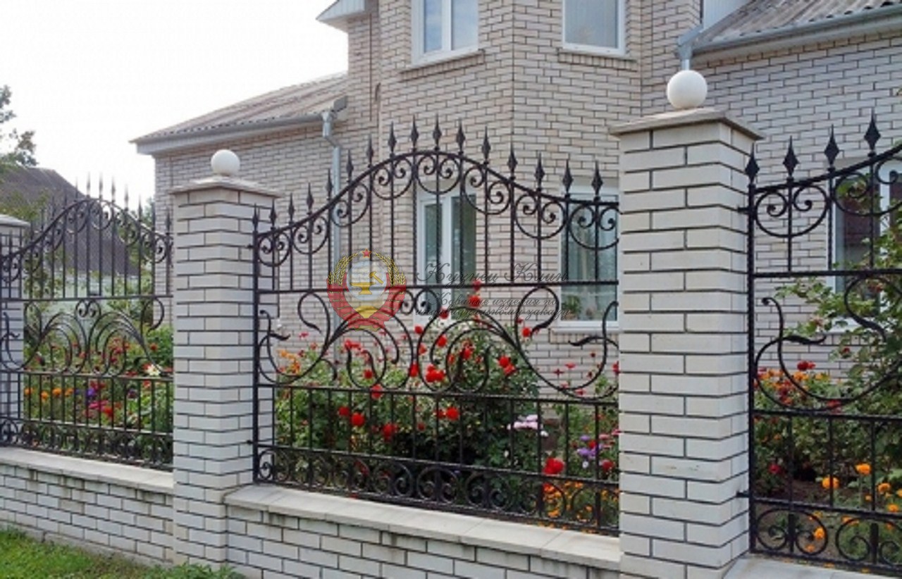 Забор кованый классика простая