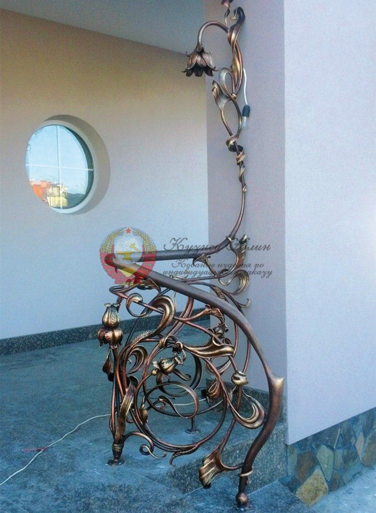 Кованый декоративный поворот