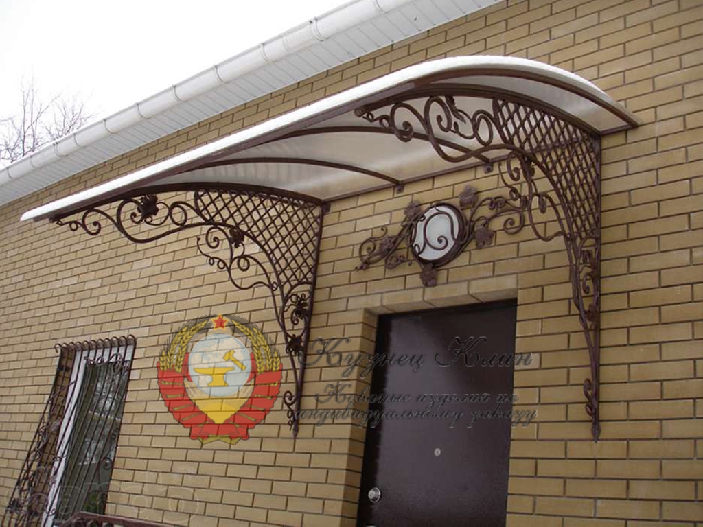 Кованый козырек высокий прозрачный