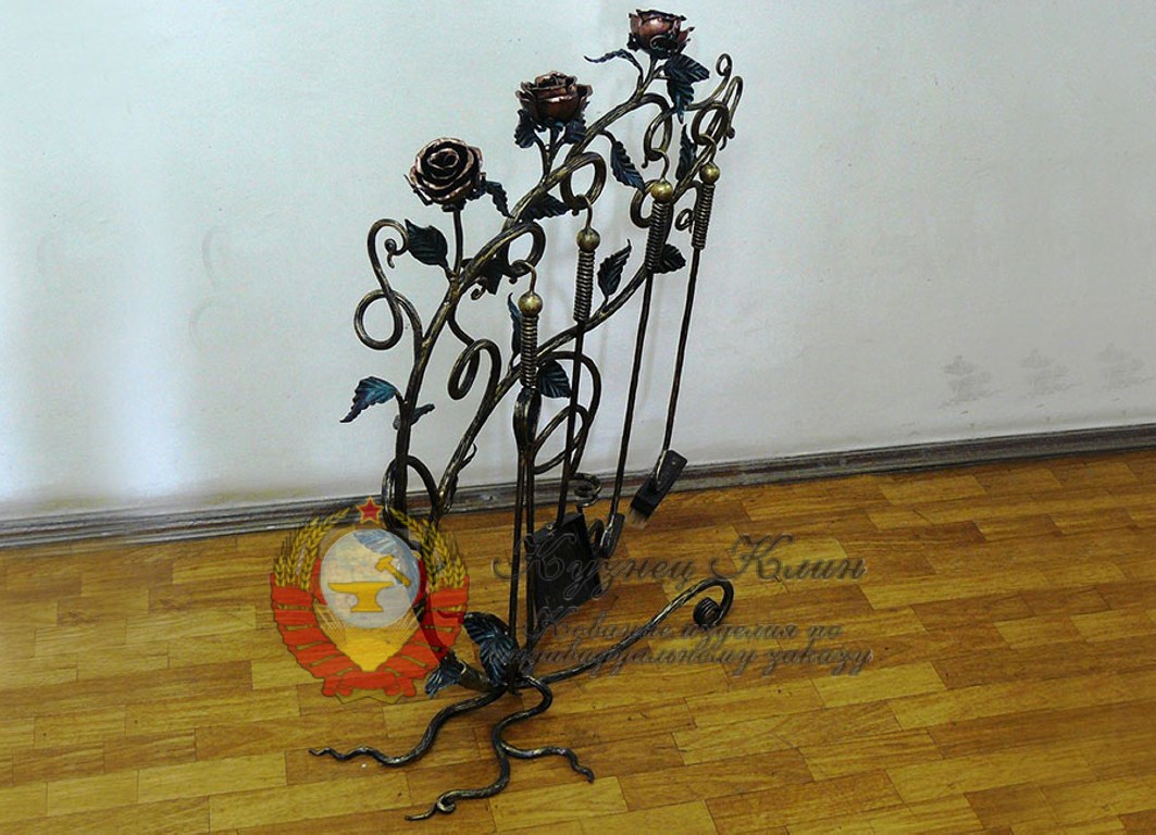 Кованые атрибуты к мангалу