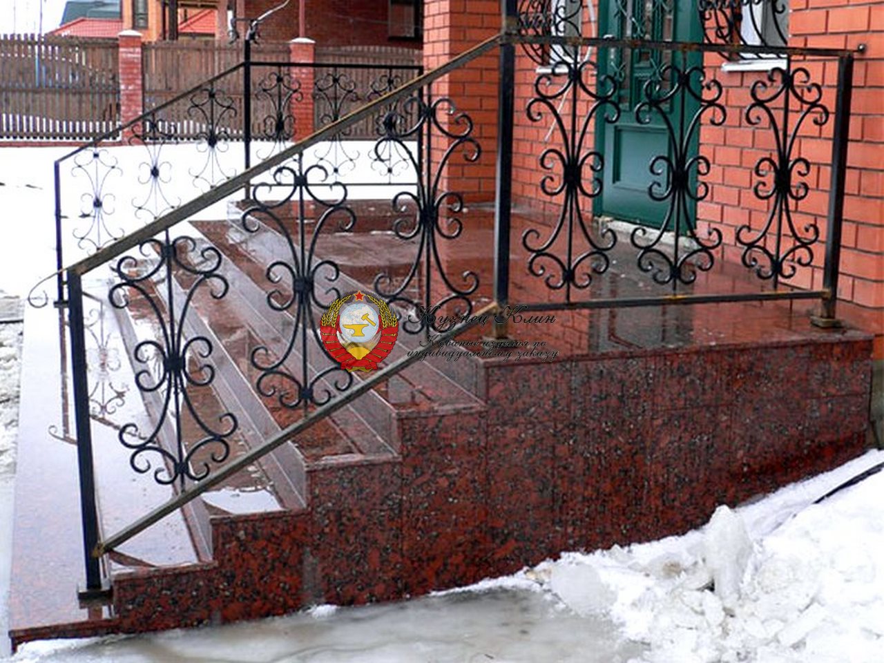 Ограждение на крыльцо