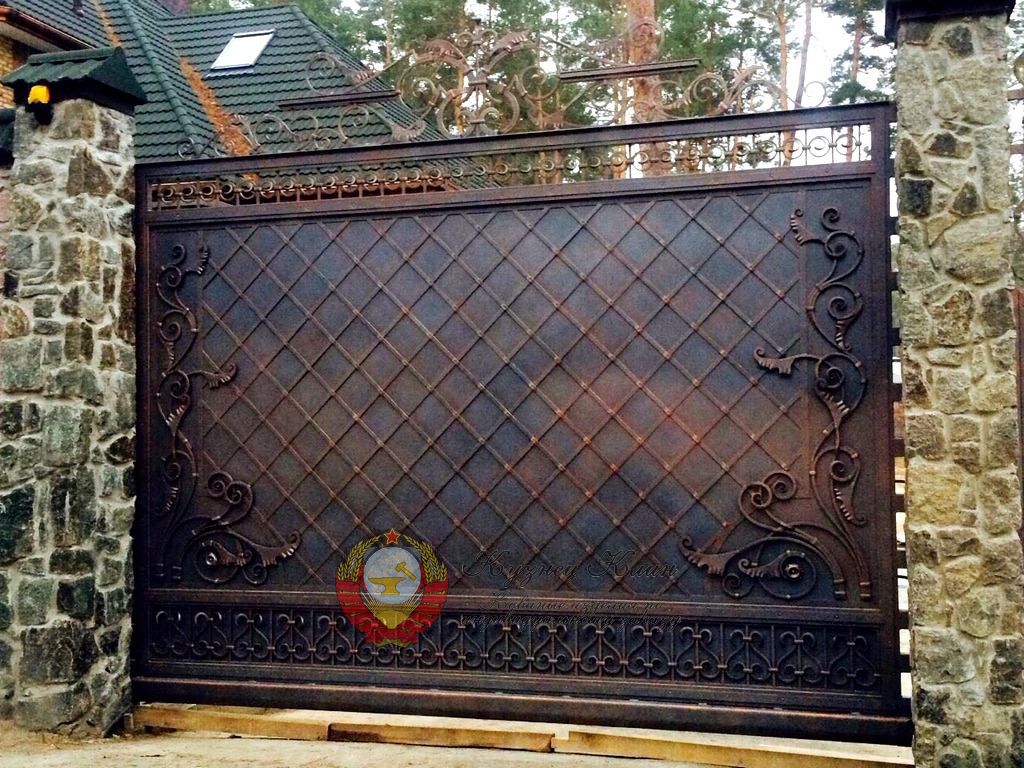 Кованые ворота италия