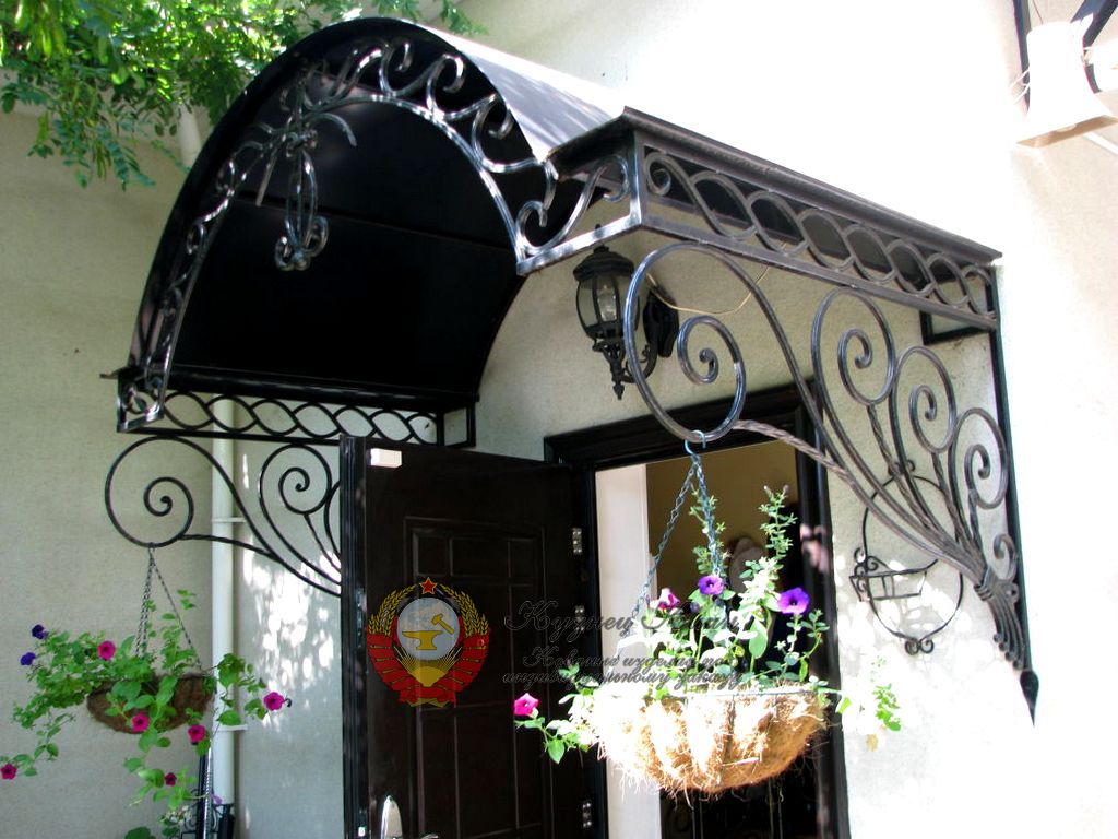 Кованый навес с полями