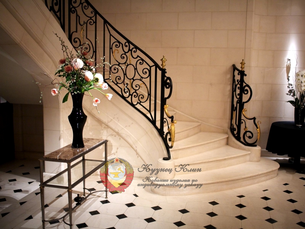 Кованые перила с разворотом с преглашением