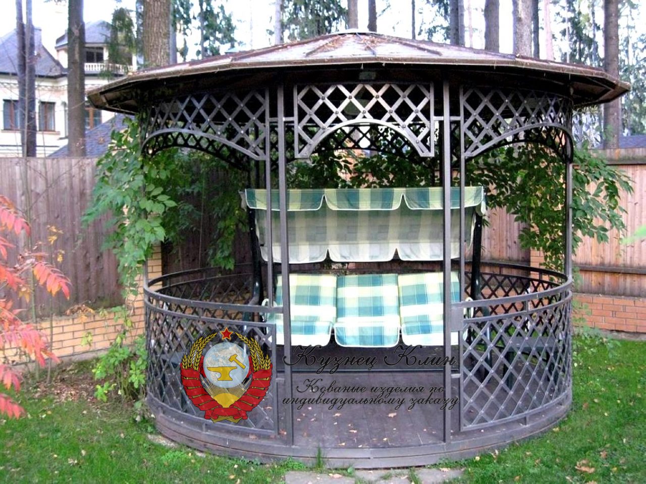 Кованая беседка круглая