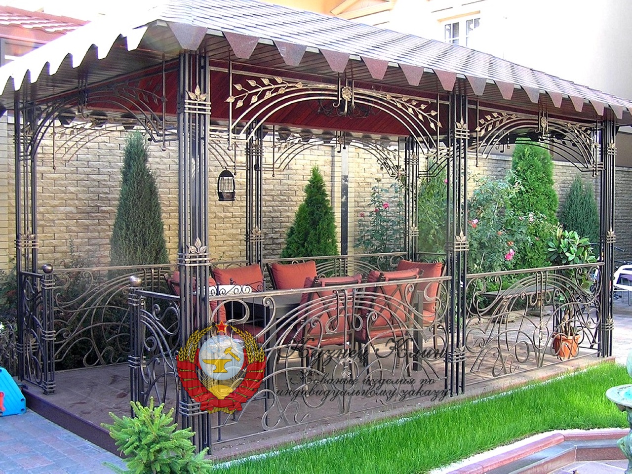 Кованая беседка шатер