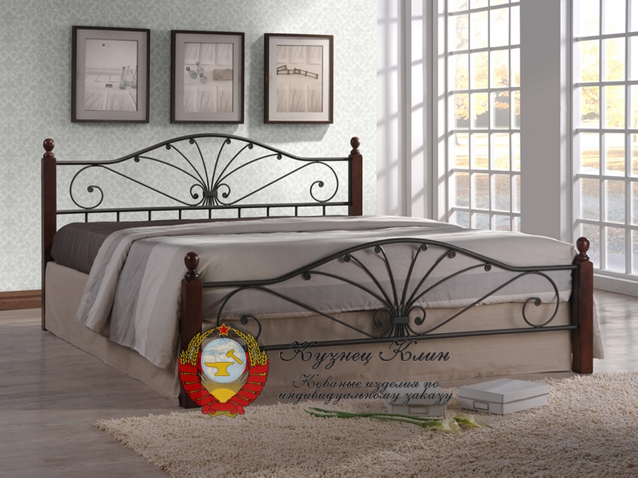 Кованая кровать с девевом