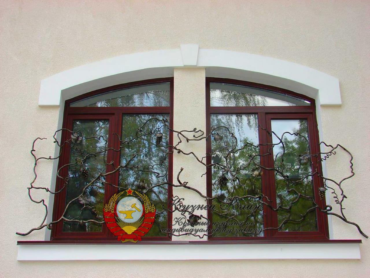 Кованая решетка декор