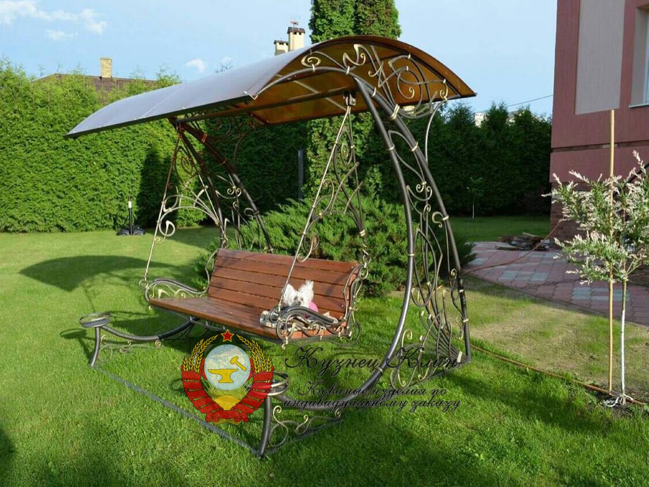 Кованые качели подвесные