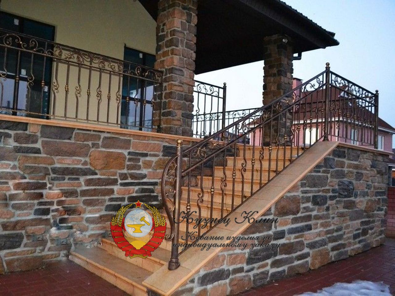 Кованые перила и ограждения