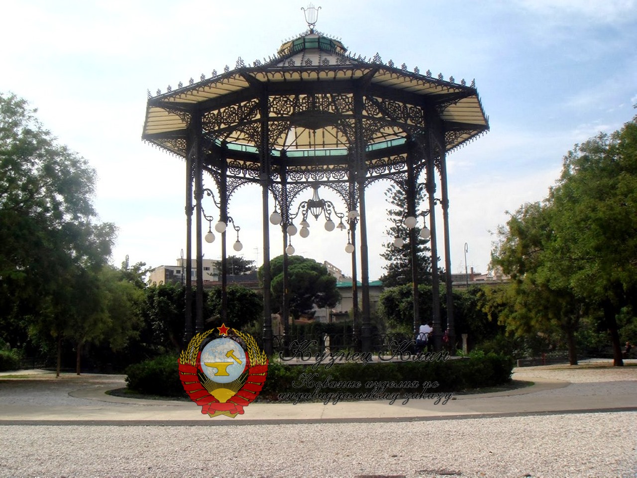 Кованая беседка парковая