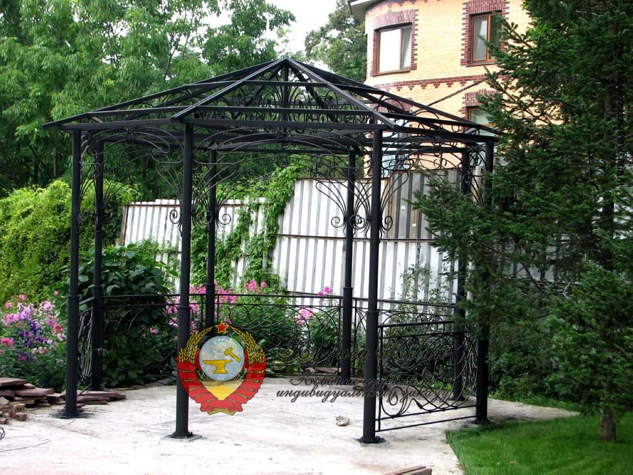 Кованая беседка пример каркаса