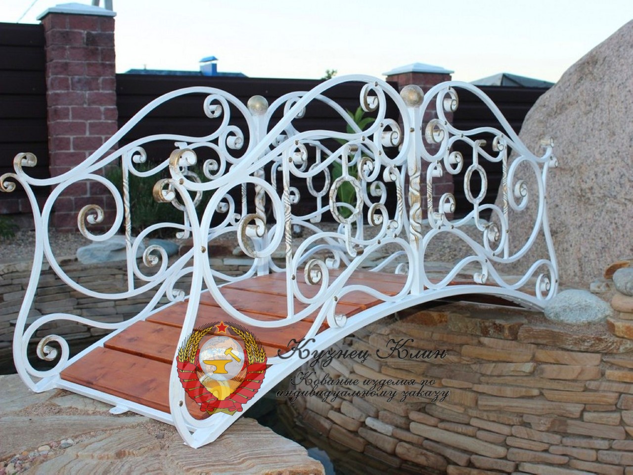 Кованый мостик декор белый