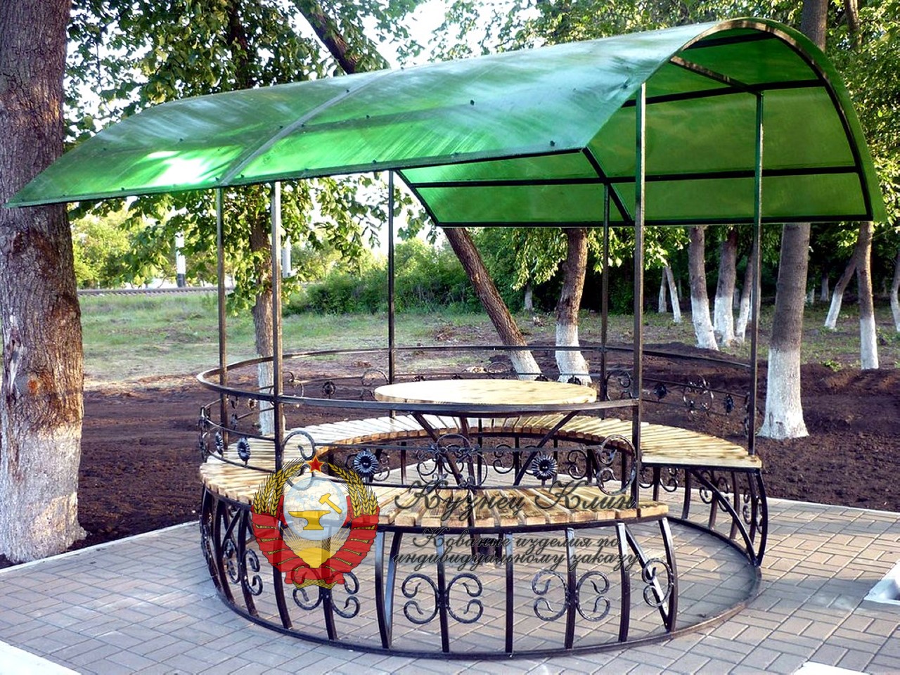 Кованая беcедка круглая