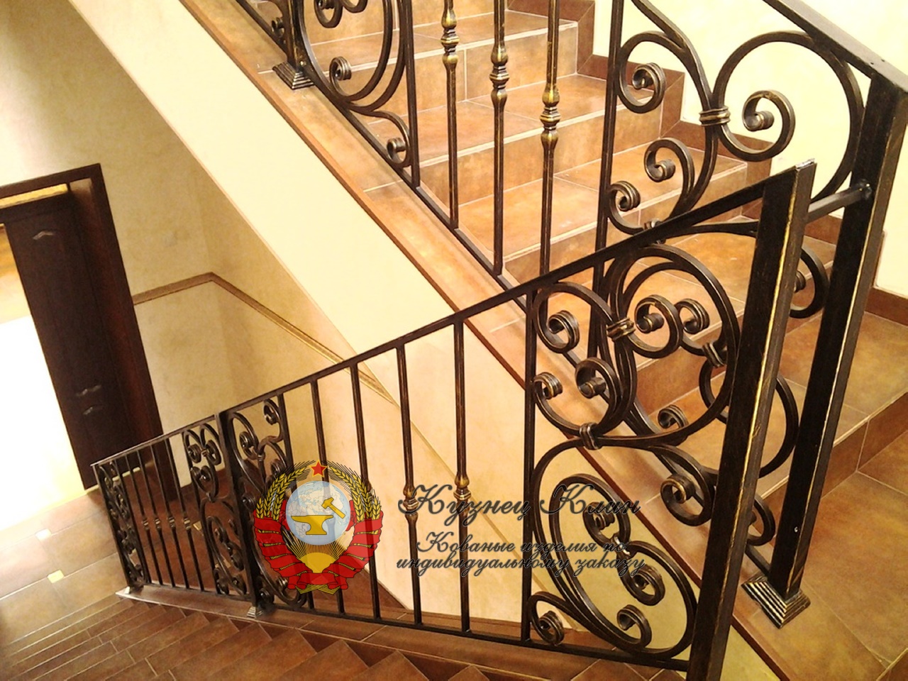 Кованые перила на выносной консоли
