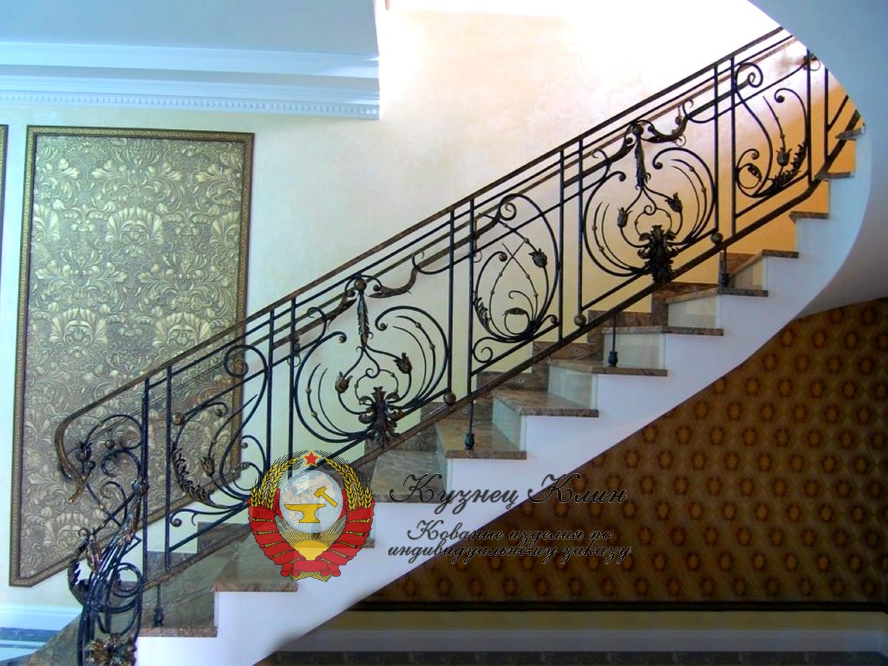 Кованые перила пример крепления без столбов