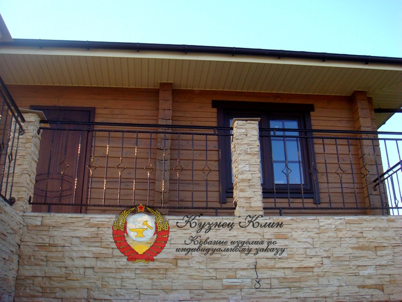 Кованое ограждение второго этожа