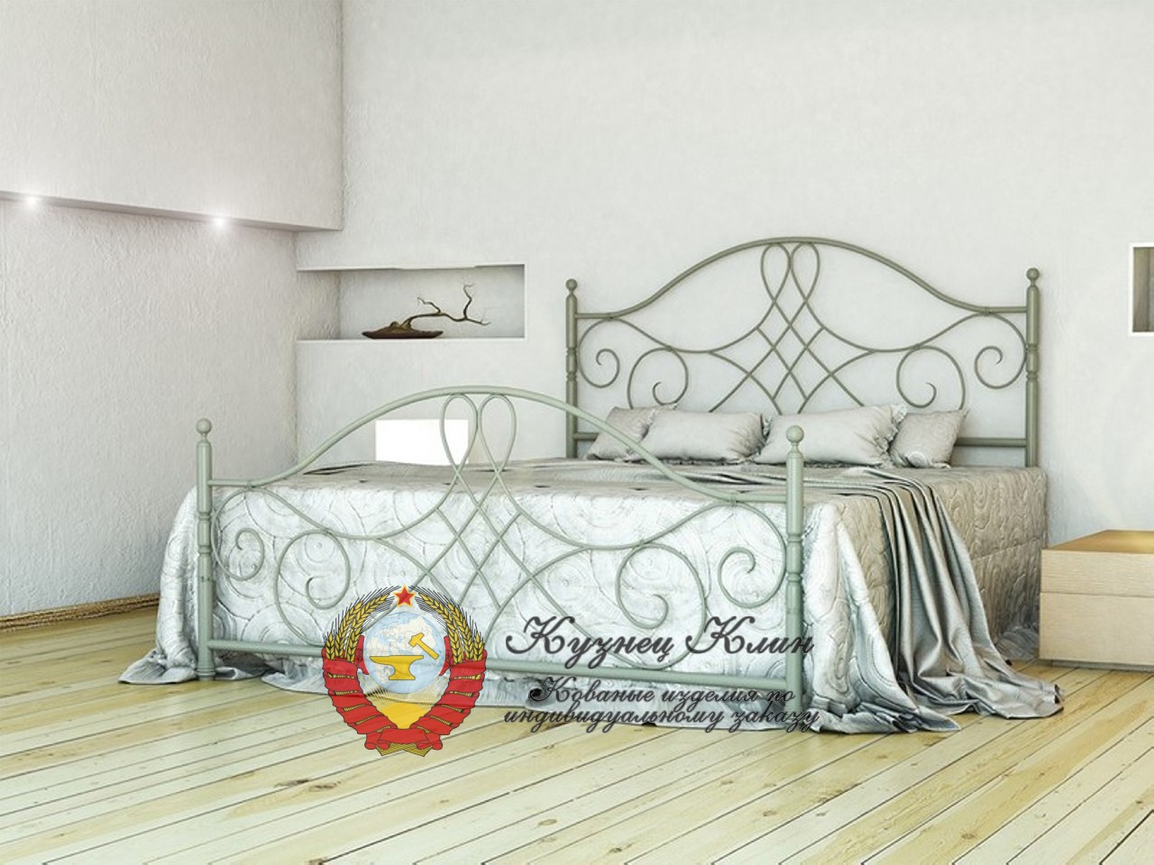 Кованая модульная кровать с низким изножьем