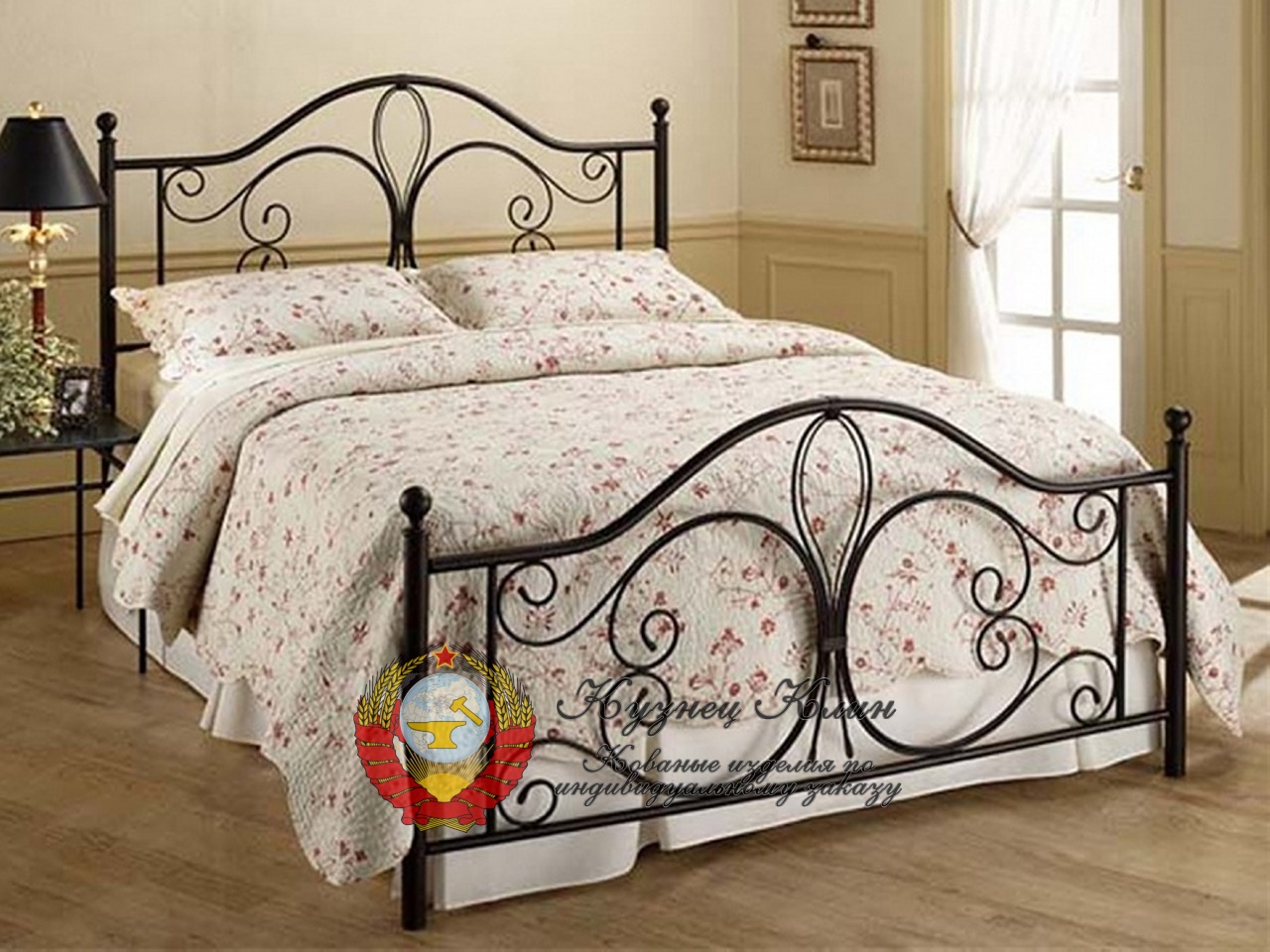 Кованая модульная кровать с низкой спинкой