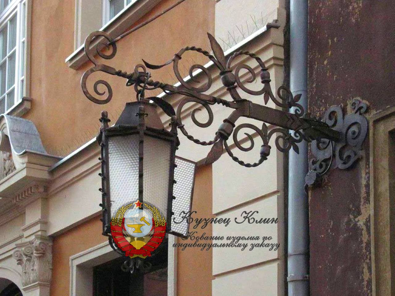 Кованый фонарь на улицу