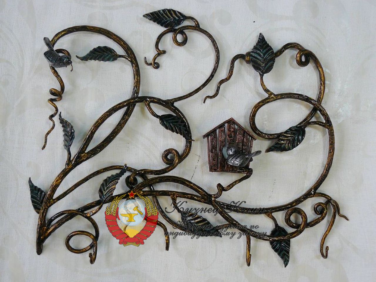 Кованый декор вешелка