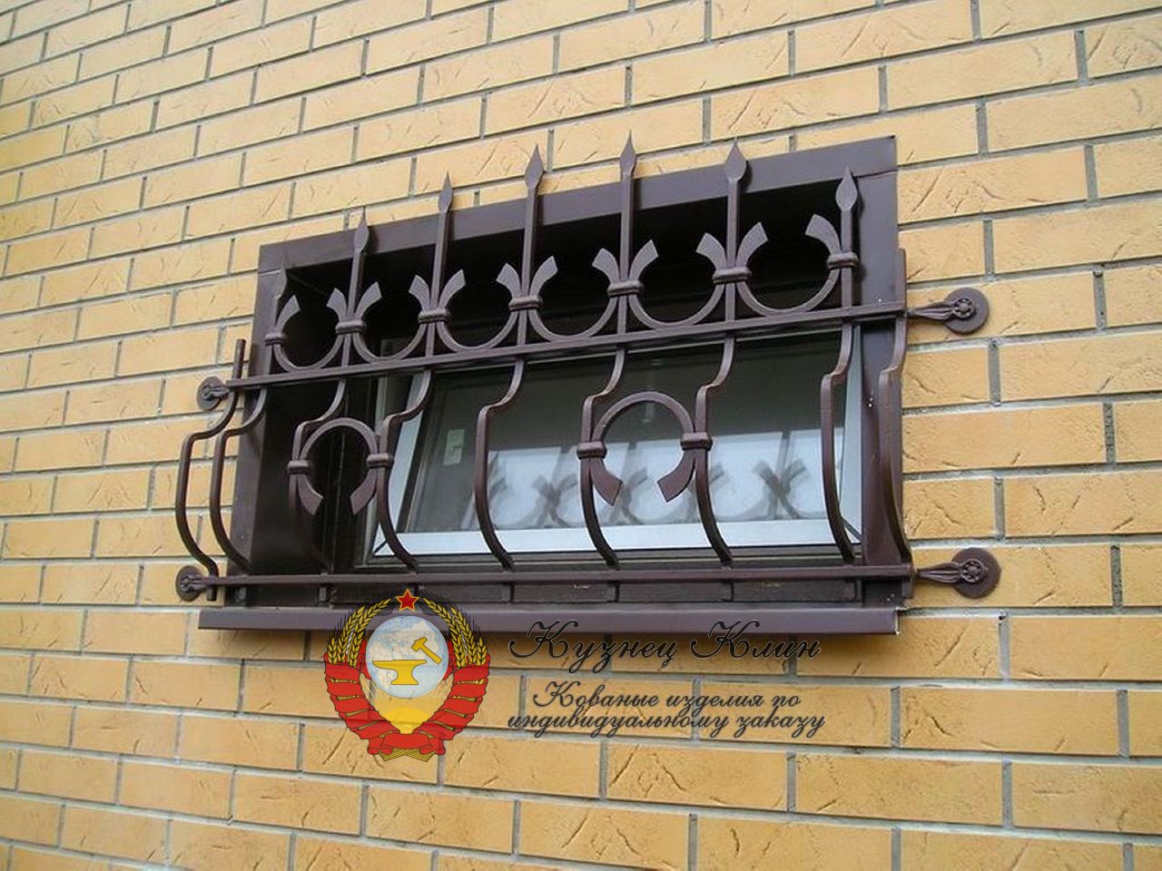 Накладная кованая решетка