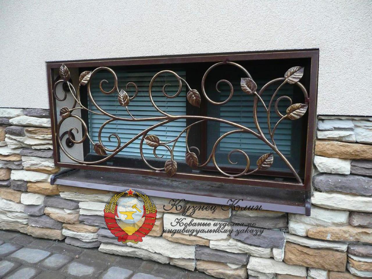 Решетка кованая открывная