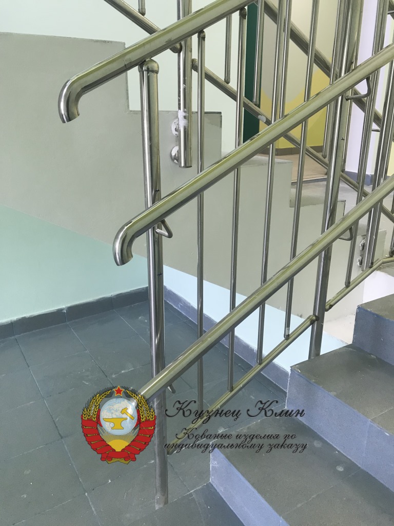 Многоуровневые перила из нержавейки