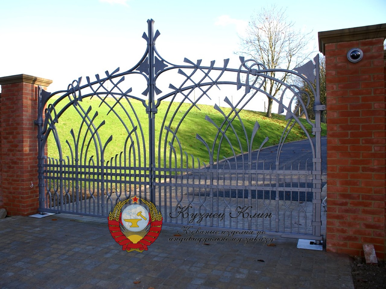 Кованые ворота дизайнерские