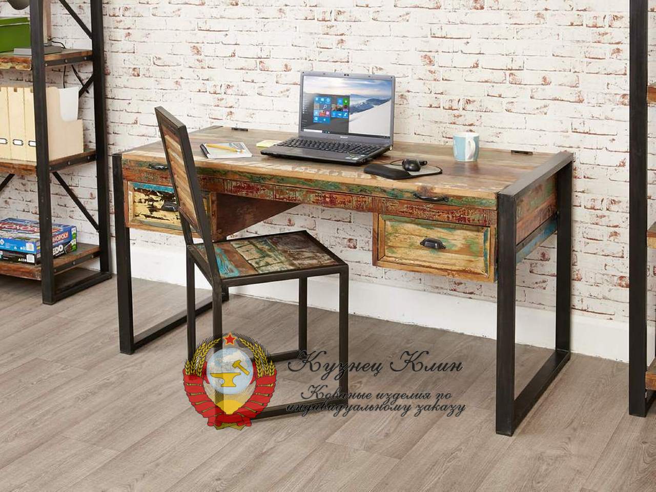 Письменный стол со стулом в стиле лофт
