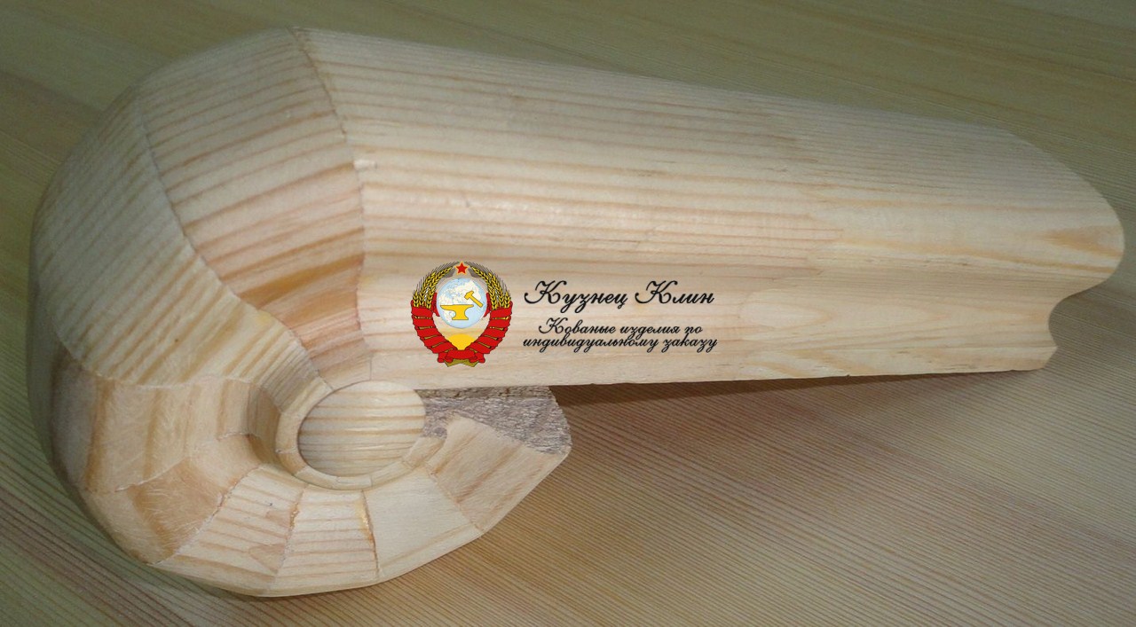 019 Оканчание деревянного поручня для кованых перил